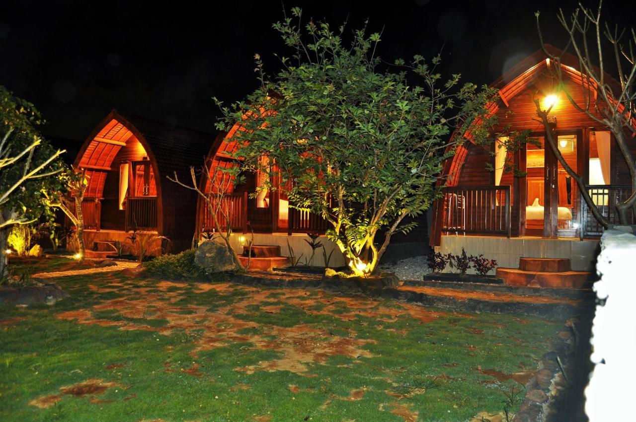 Setilas Bungalows Batununggul エクステリア 写真