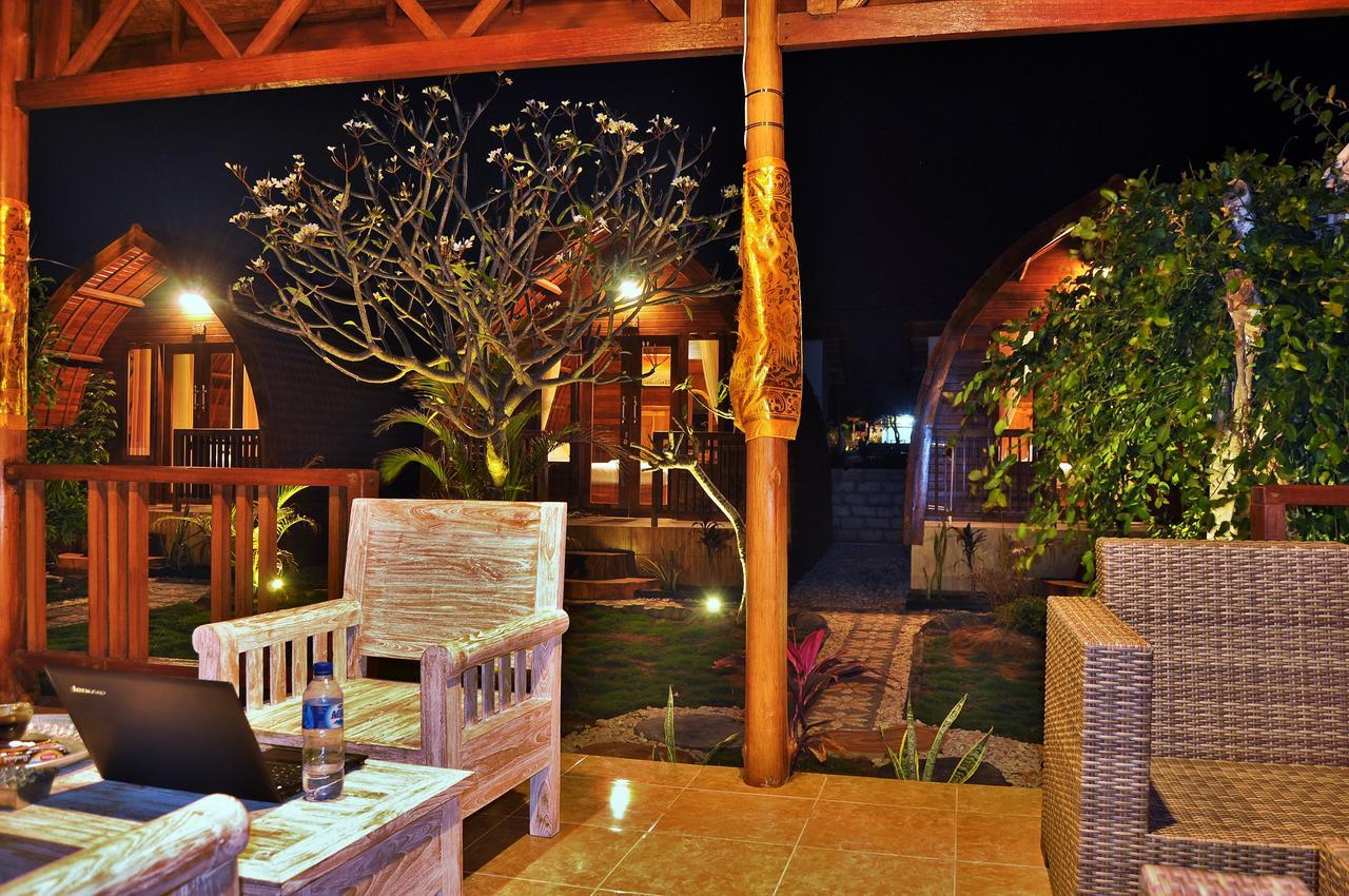 Setilas Bungalows Batununggul エクステリア 写真